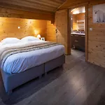 Skadi لابْريسْ